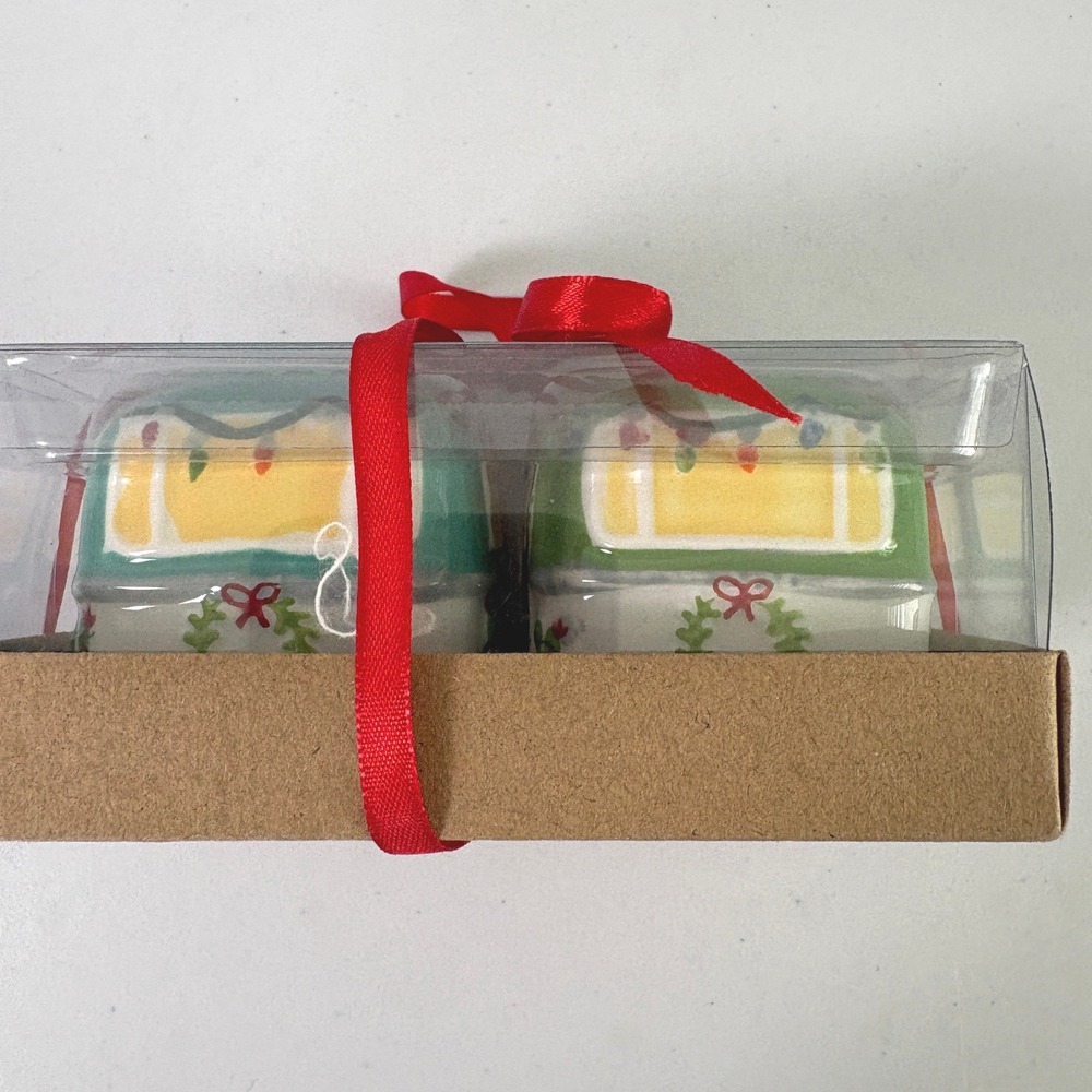 Tag Salt & Pepper Shaker Set RV Camper Christmas Trailer Holiday Ceramic NEW